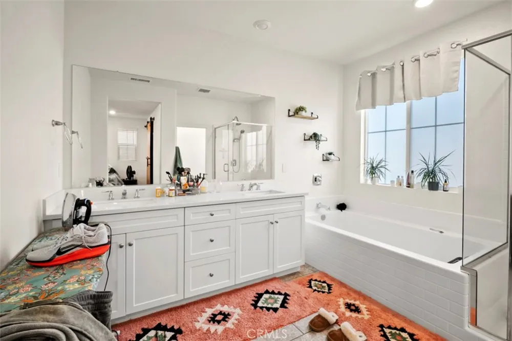 521 Santa Paula Santa Paula, CA 93060