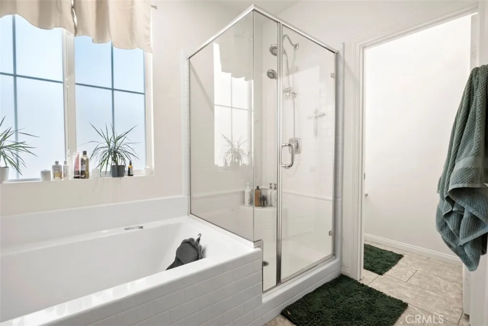 521 Santa Paula Santa Paula, CA 93060