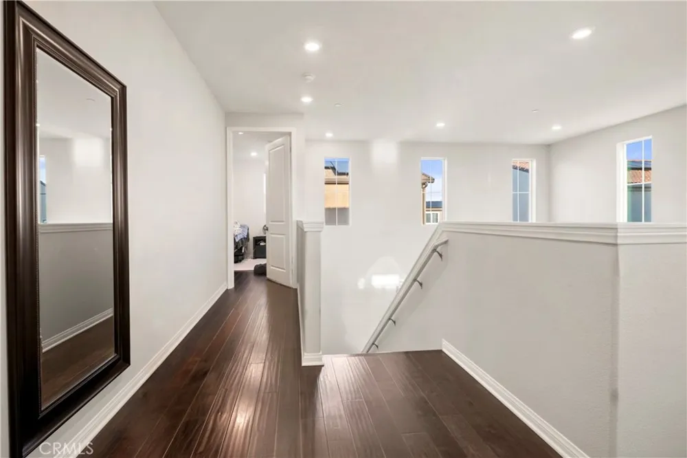 521 Santa Paula Santa Paula, CA 93060