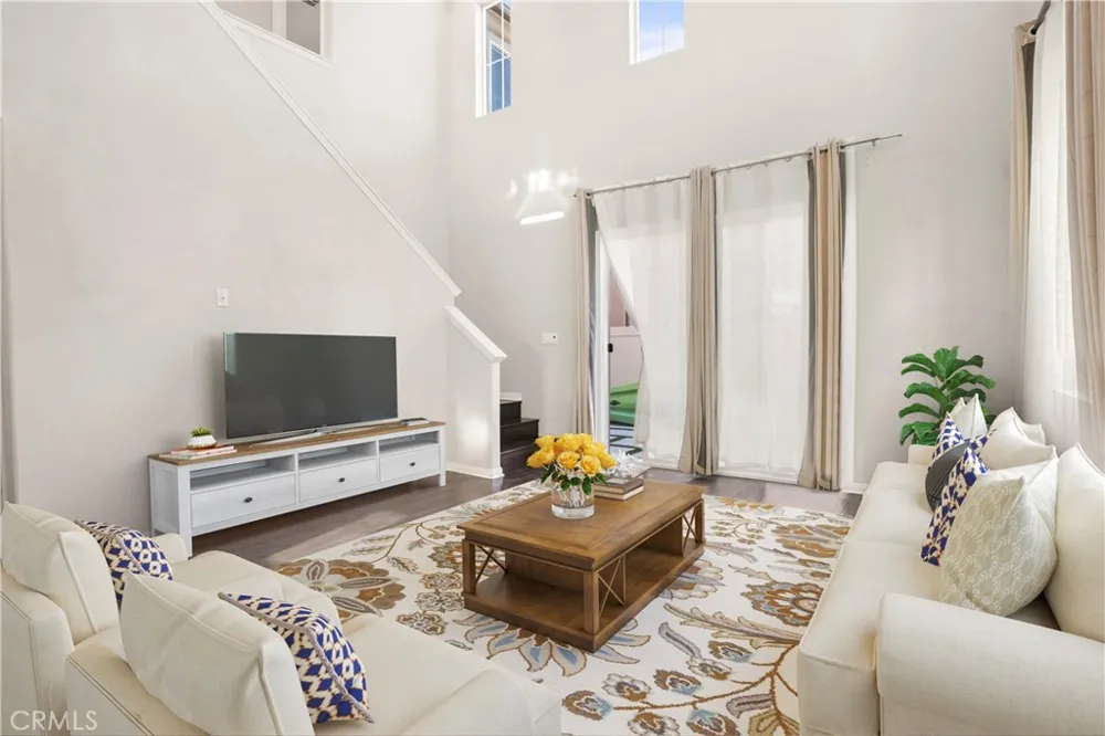 521 Santa Paula Santa Paula, CA 93060