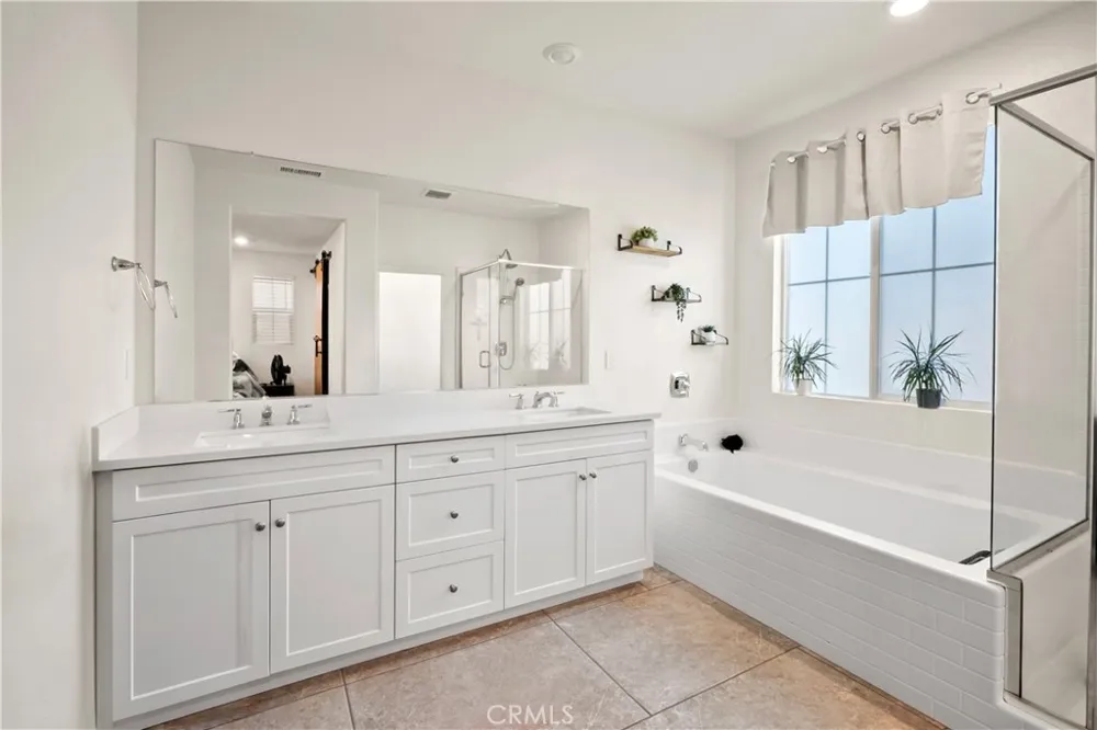 521 Santa Paula Santa Paula, CA 93060