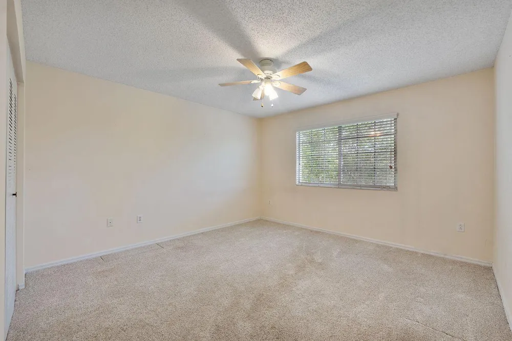 5011 Wiles Road #303 Coconut Creek, FL 33073