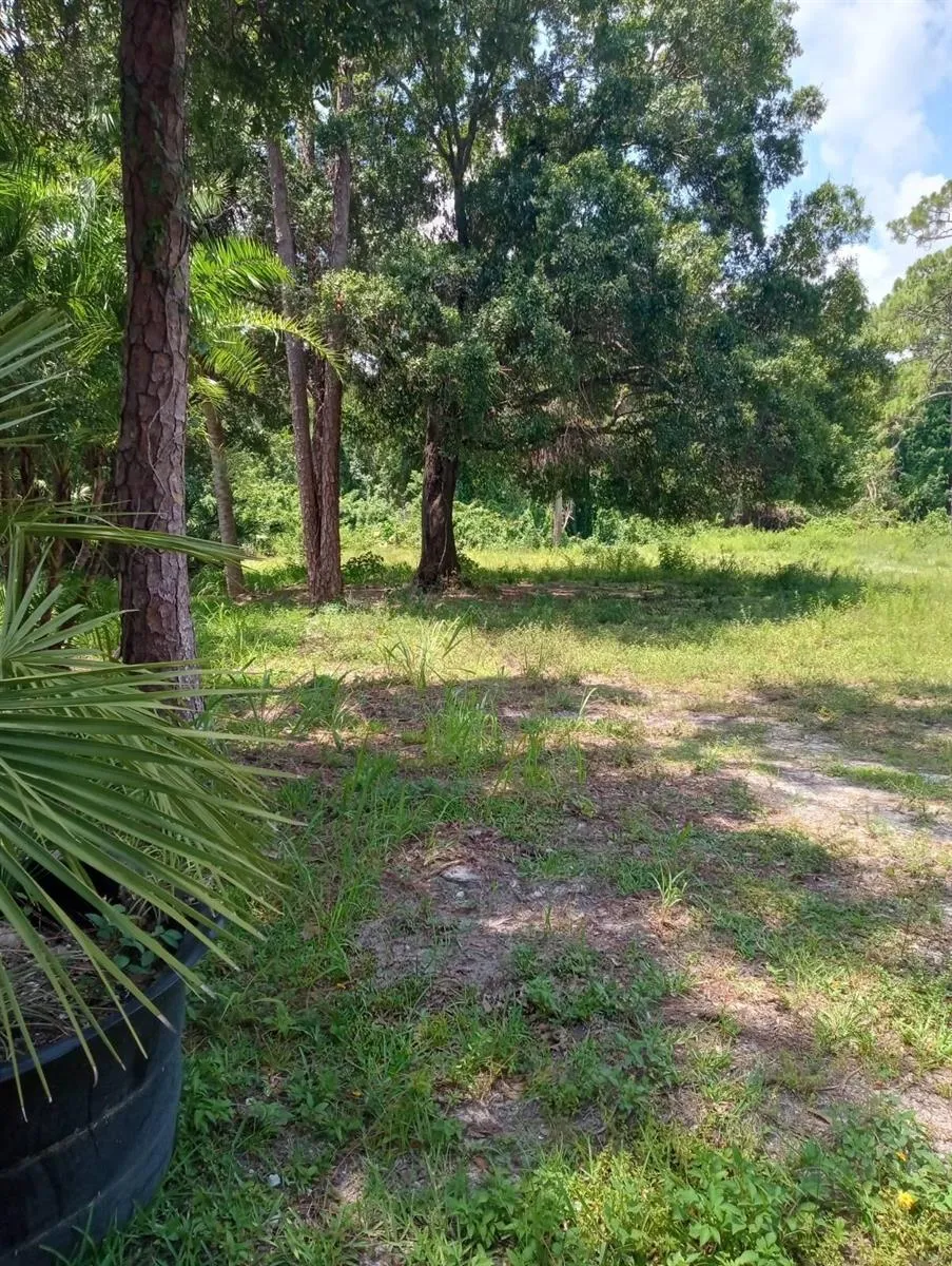 6407 Park Lane E Wellington, FL 33449