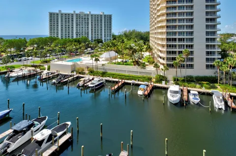 4201 Ocean Boulevard #608