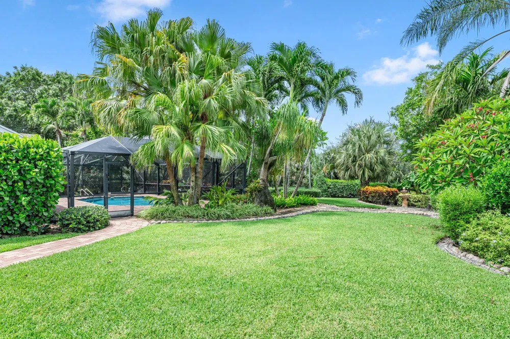 4595 125TH AVENUE S Wellington, FL 33449