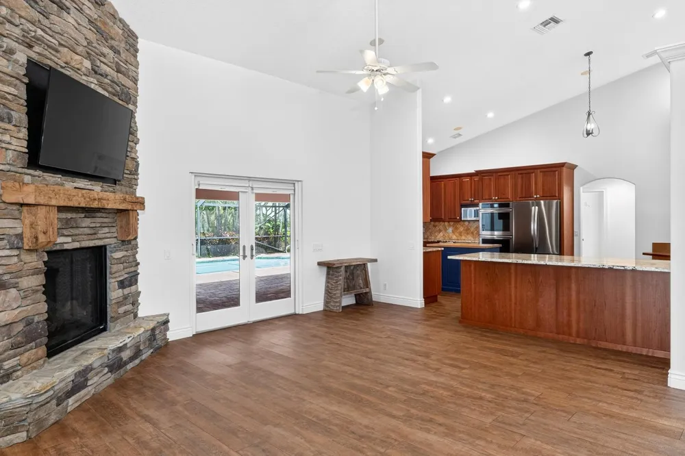 4595 125TH AVENUE S Wellington, FL 33449