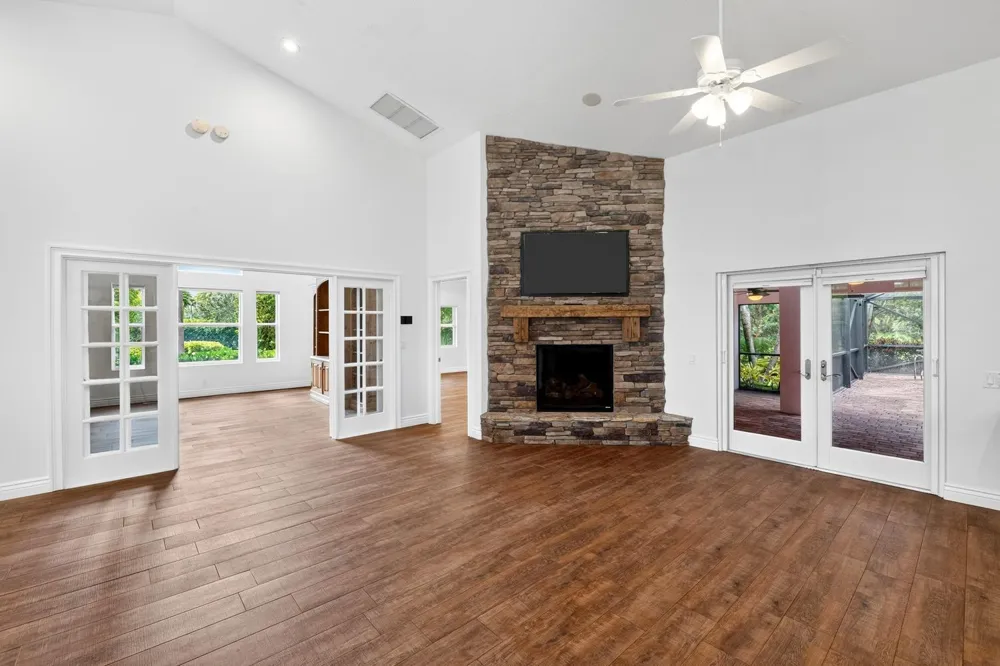 4595 125TH AVENUE S Wellington, FL 33449