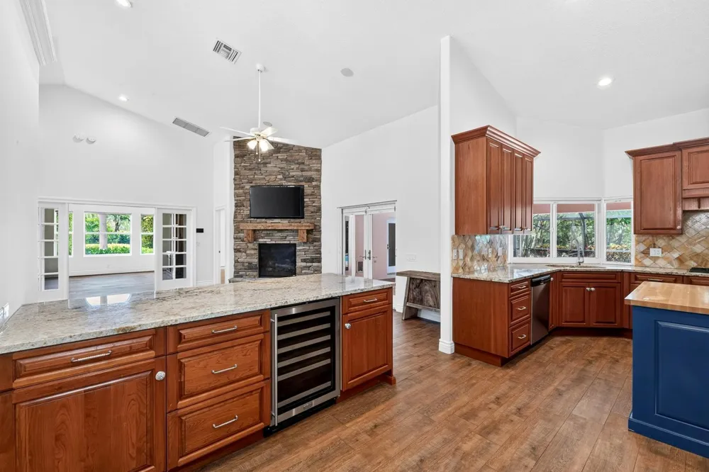 4595 125TH AVENUE S Wellington, FL 33449