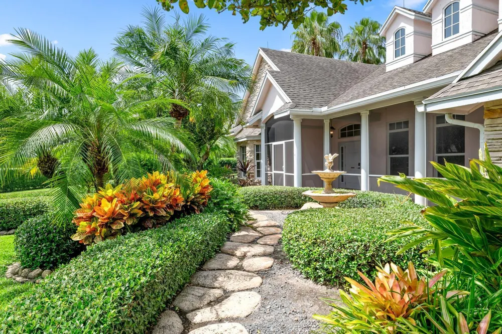 4595 125TH AVENUE S Wellington, FL 33449