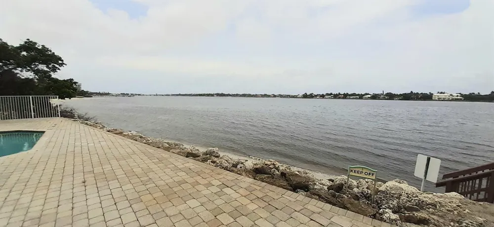 117 Barefoot Cove Hypoluxo, FL 33462