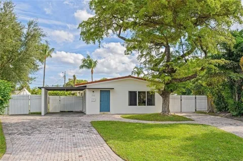 332 NW 26TH COURT