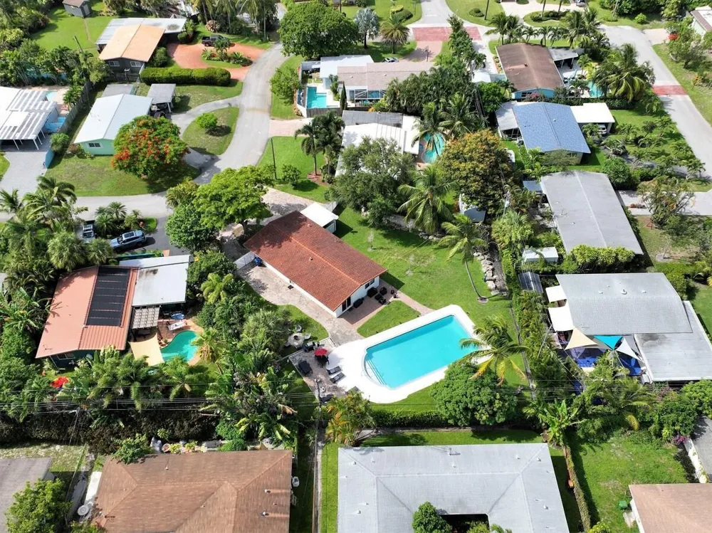 332 NW 26TH COURT Wilton Manors, FL 33311