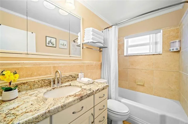 332 NW 26TH COURT Wilton Manors, FL 33311