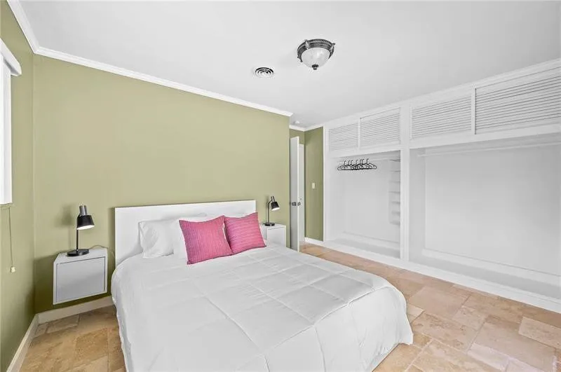 332 NW 26TH COURT Wilton Manors, FL 33311