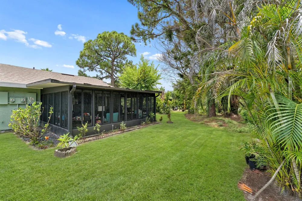 1382 SE Rivergreen Circle Port St. Lucie, FL 34952
