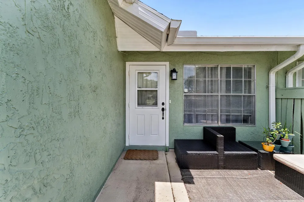 1382 SE Rivergreen Circle Port St. Lucie, FL 34952