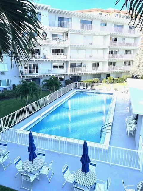 3500 S Ocean Boulevard #303 South Palm Beach, FL 33480