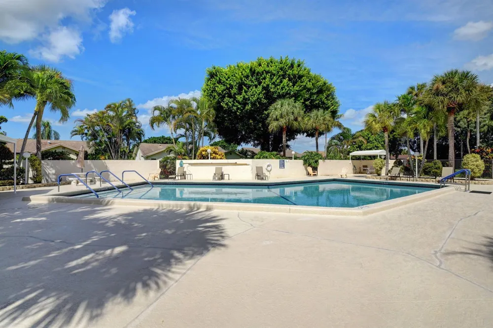 18117 102nd Way S Boca Raton, FL 33498
