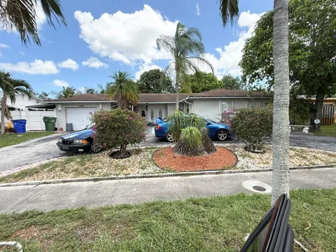 6280 SW 4th Street