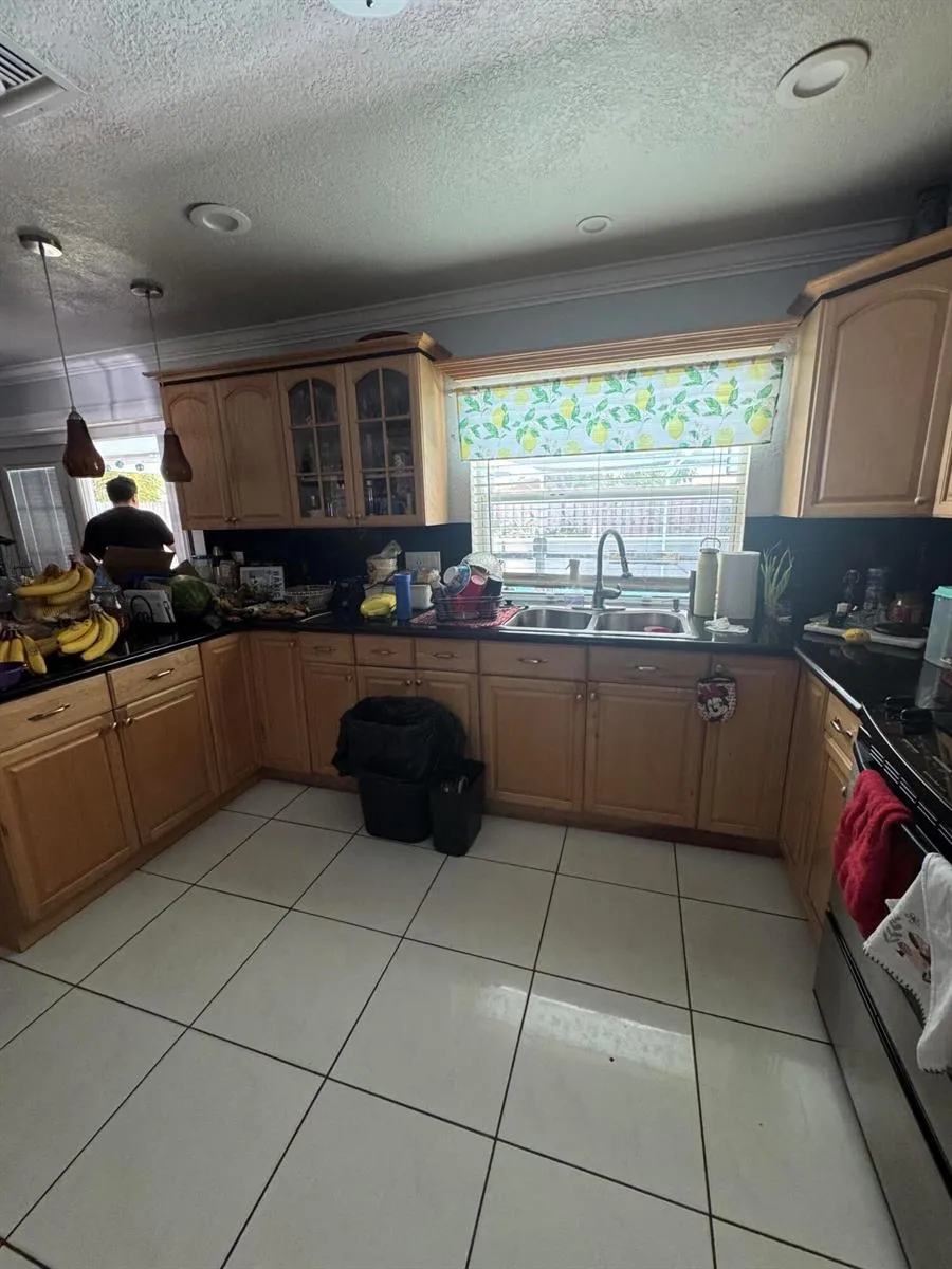 6280 SW 4th Street Margate, FL 33068