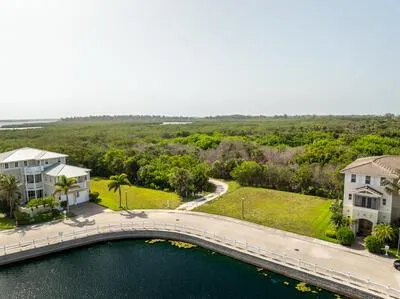 156 Ocean Estates Drive Hutchinson Island, FL 34949