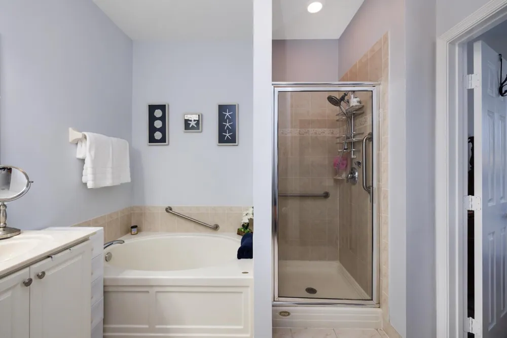 1560 SE Sheffield Terrace #102 Stuart, FL 34994