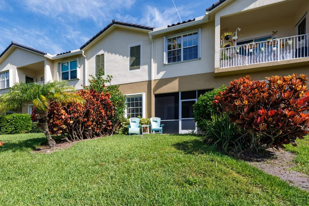 1560 SE Sheffield Terrace #102 Stuart, FL 34994