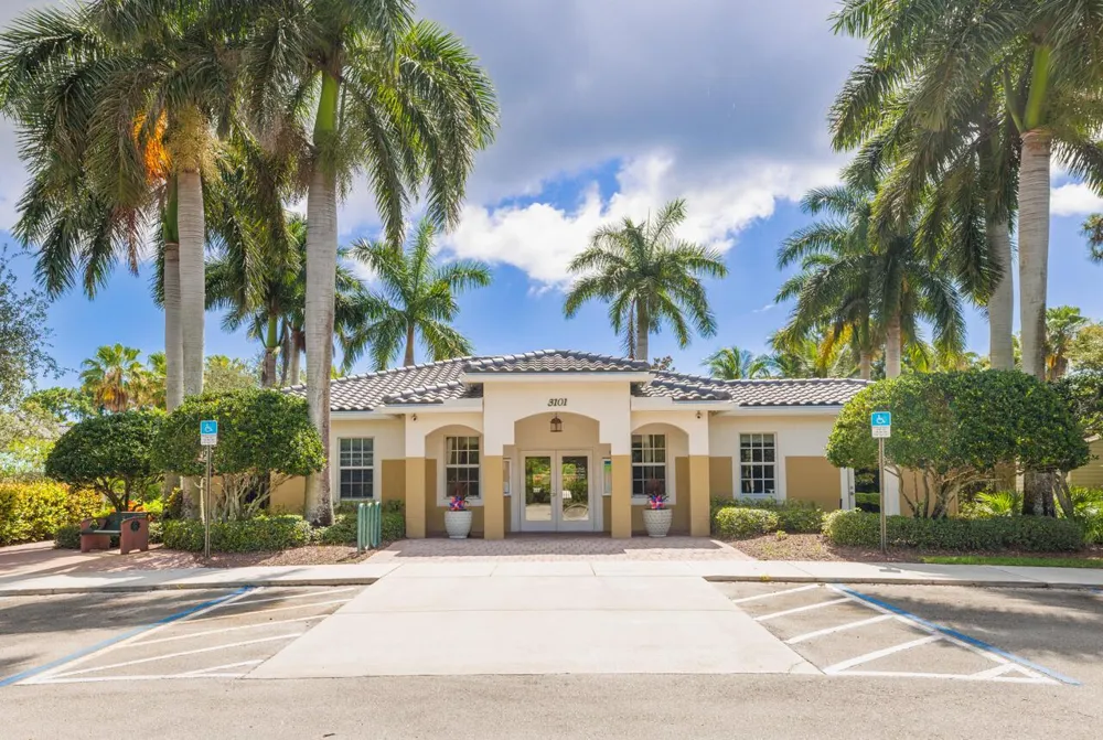 1560 SE Sheffield Terrace #102 Stuart, FL 34994