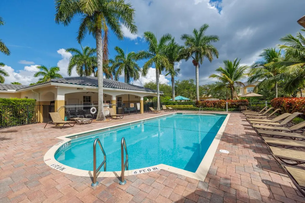 1560 SE Sheffield Terrace #102 Stuart, FL 34994