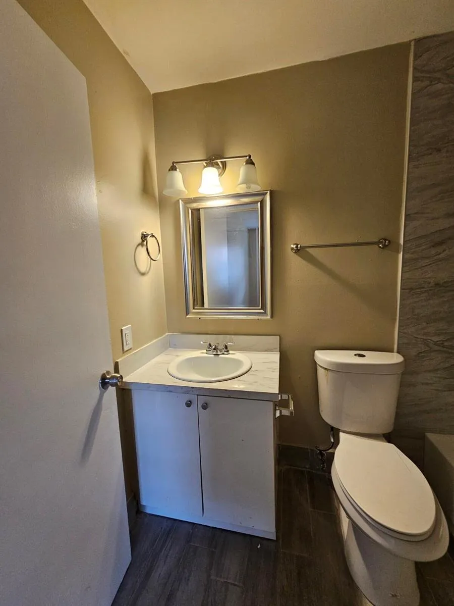 4859 Orleans Court #C West Palm Beach, FL 33415