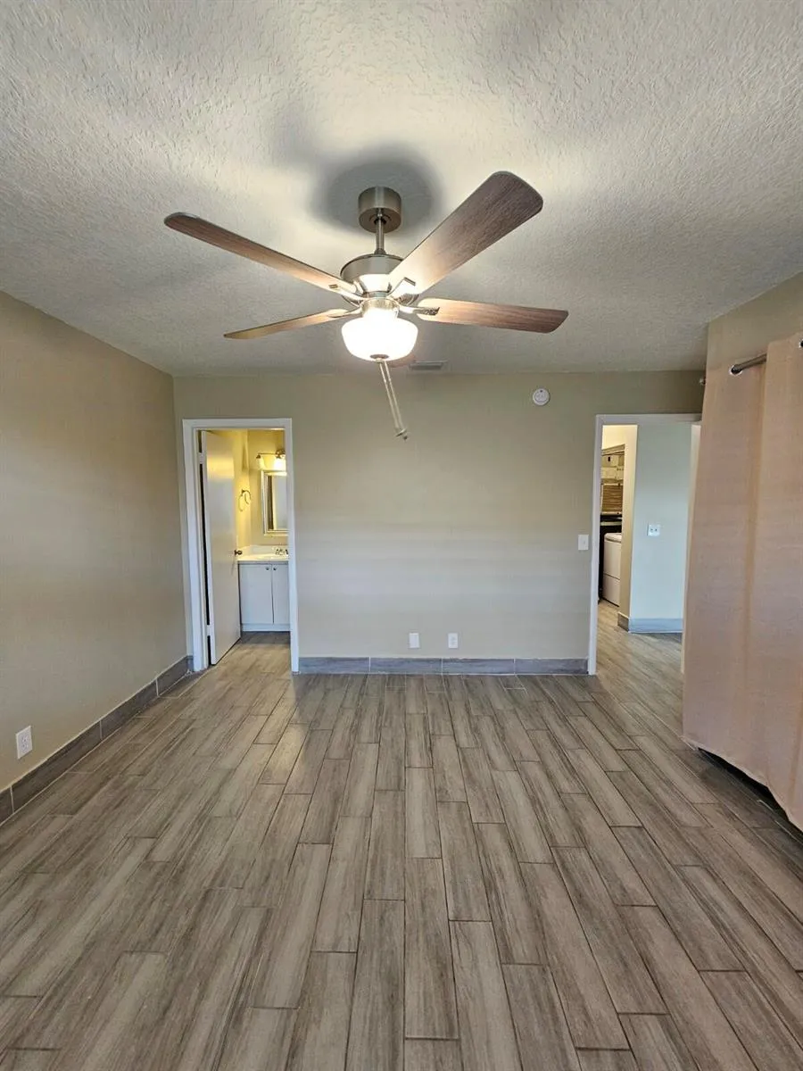 4859 Orleans Court #C West Palm Beach, FL 33415