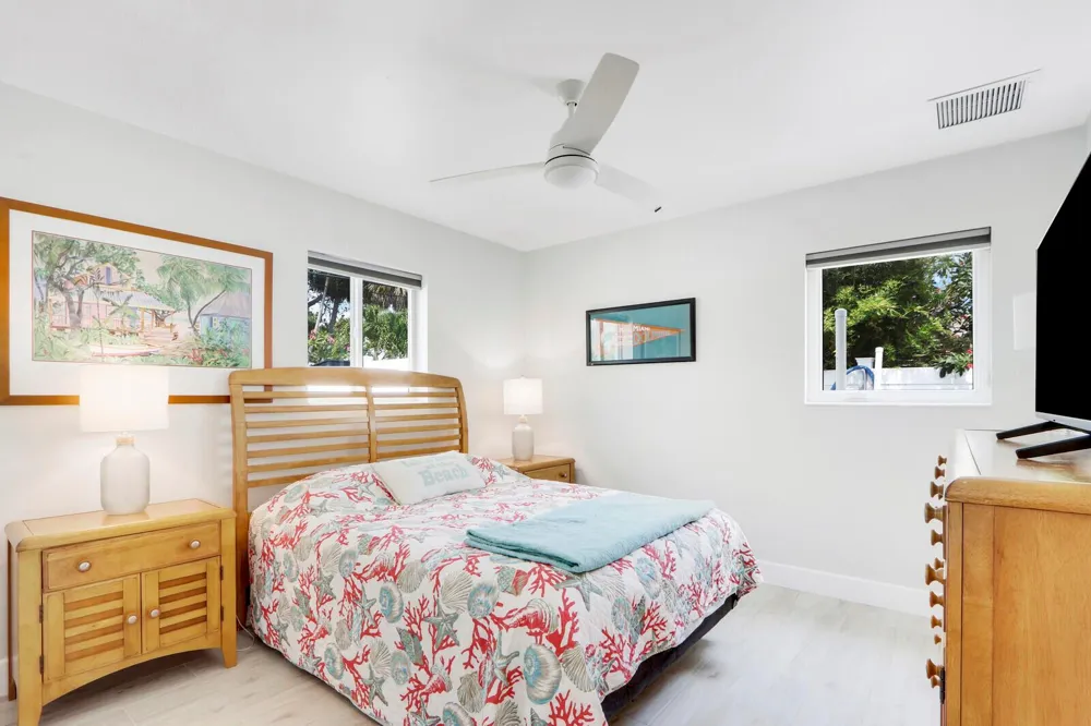 27 WILLOW ROAD Tequesta, FL 33469