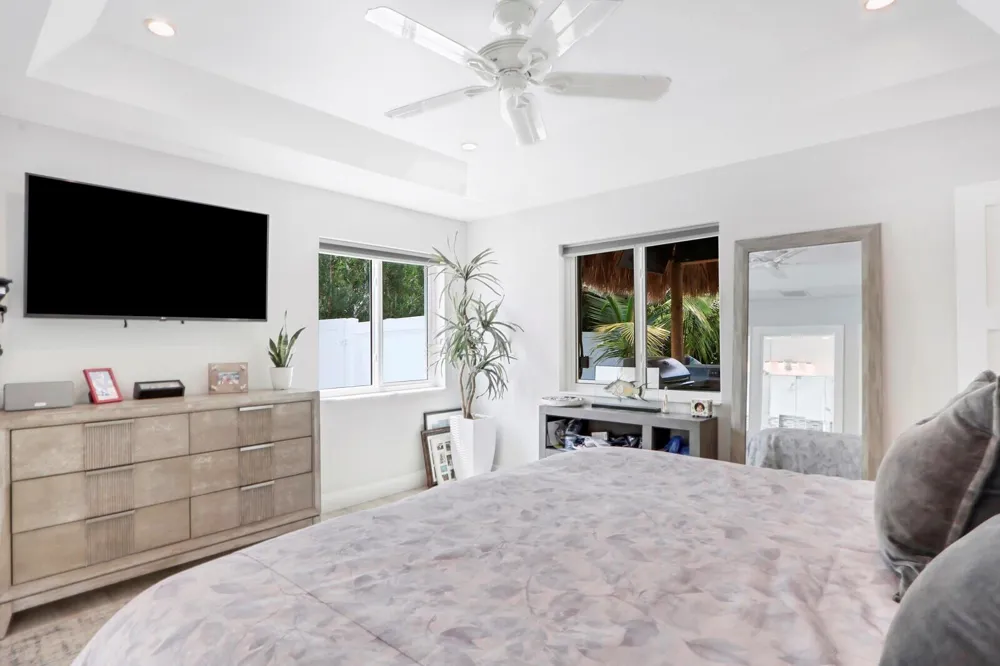 27 WILLOW ROAD Tequesta, FL 33469