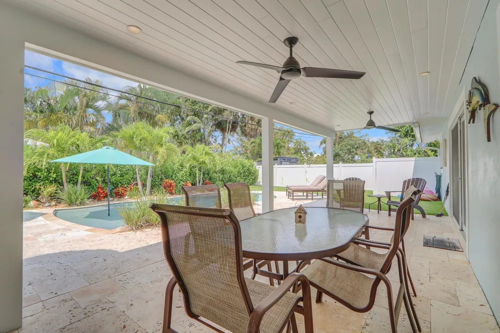 27 WILLOW ROAD Tequesta, FL 33469