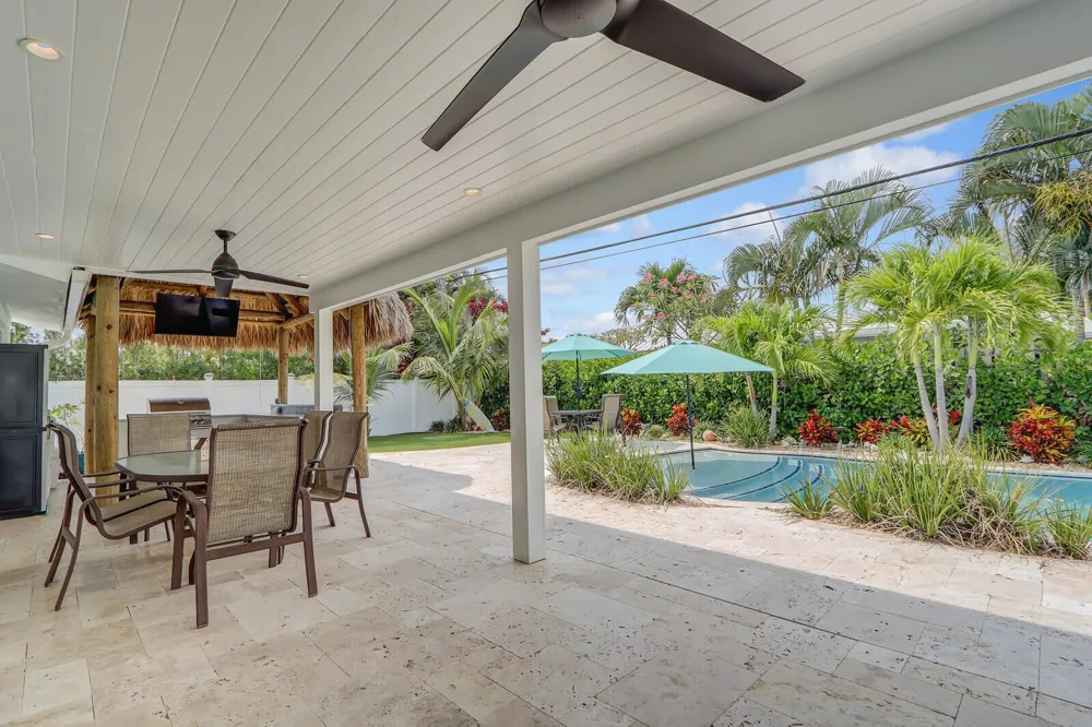 27 WILLOW ROAD Tequesta, FL 33469