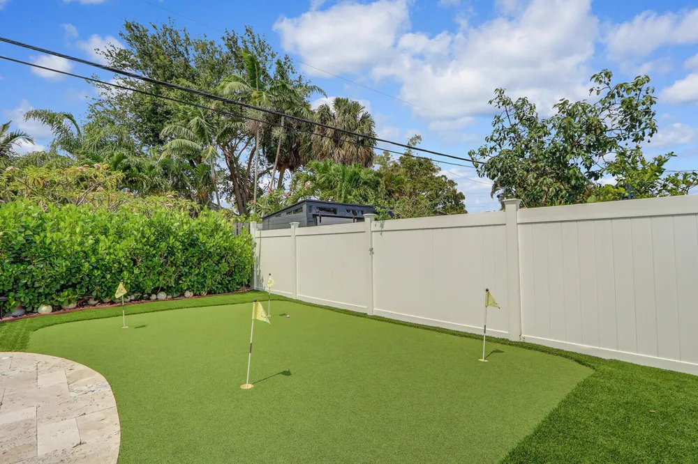 27 WILLOW ROAD Tequesta, FL 33469