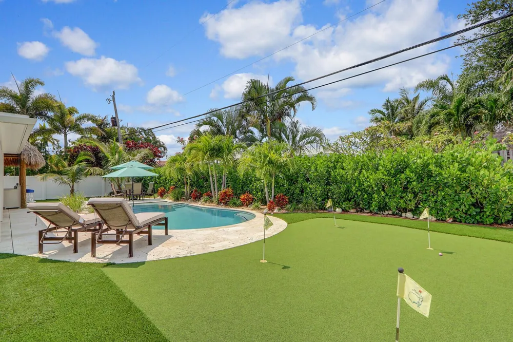 27 WILLOW ROAD Tequesta, FL 33469