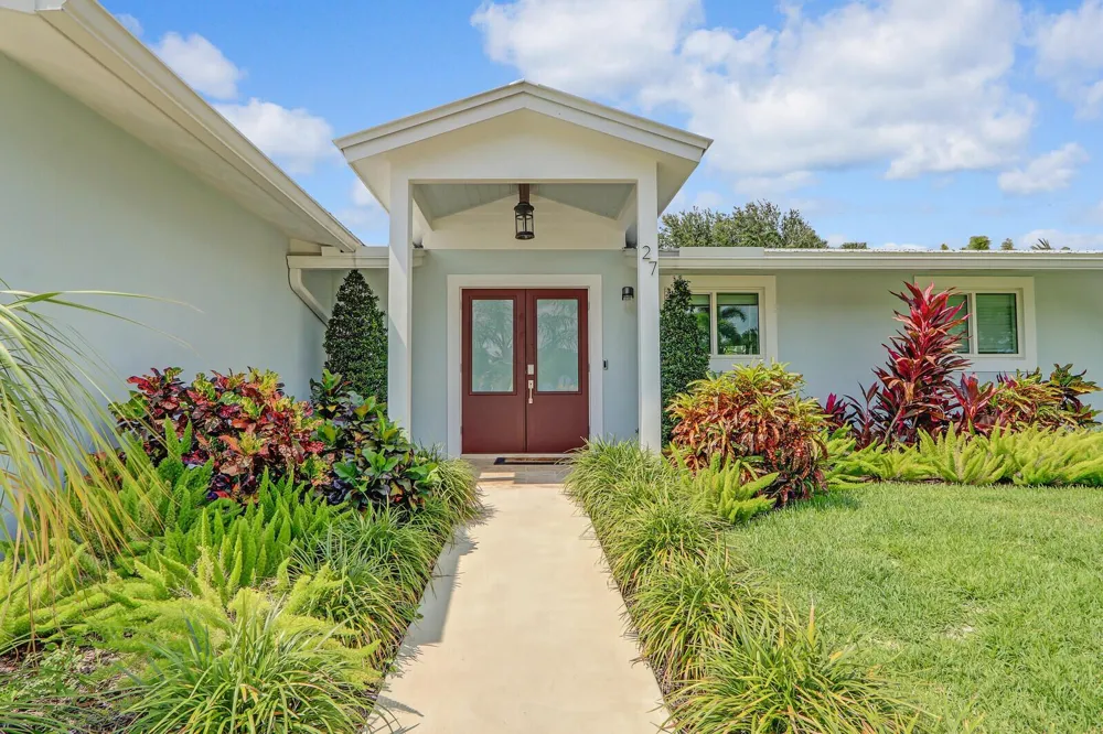 27 WILLOW ROAD Tequesta, FL 33469