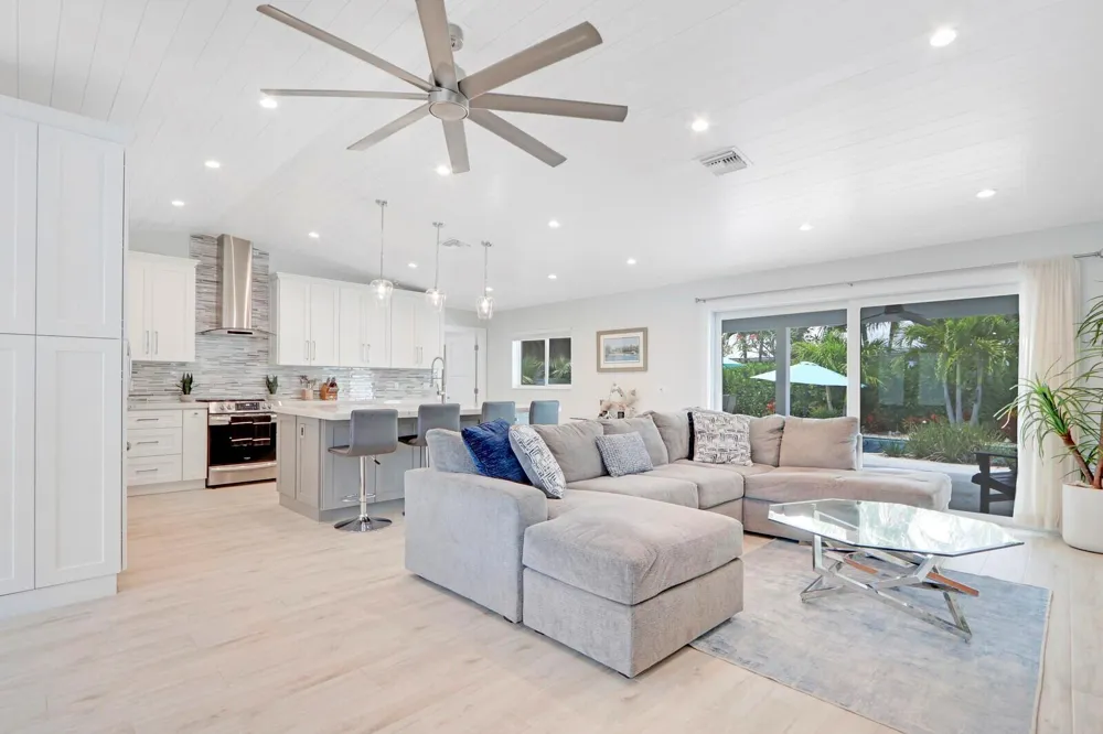 27 WILLOW ROAD Tequesta, FL 33469