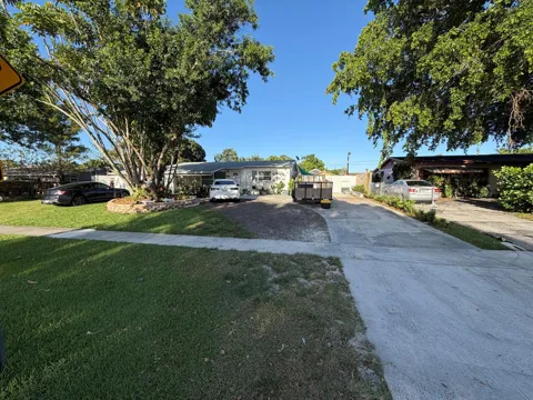 912 MONTEGO DRIVE
