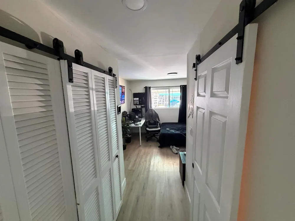 912 MONTEGO DRIVE West Palm Beach, FL 33415