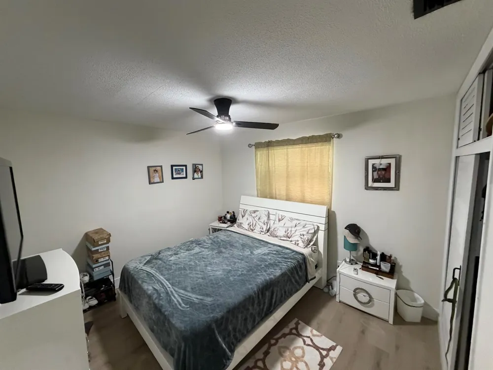 912 MONTEGO DRIVE West Palm Beach, FL 33415