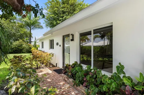 8416 Pine Tree Lane