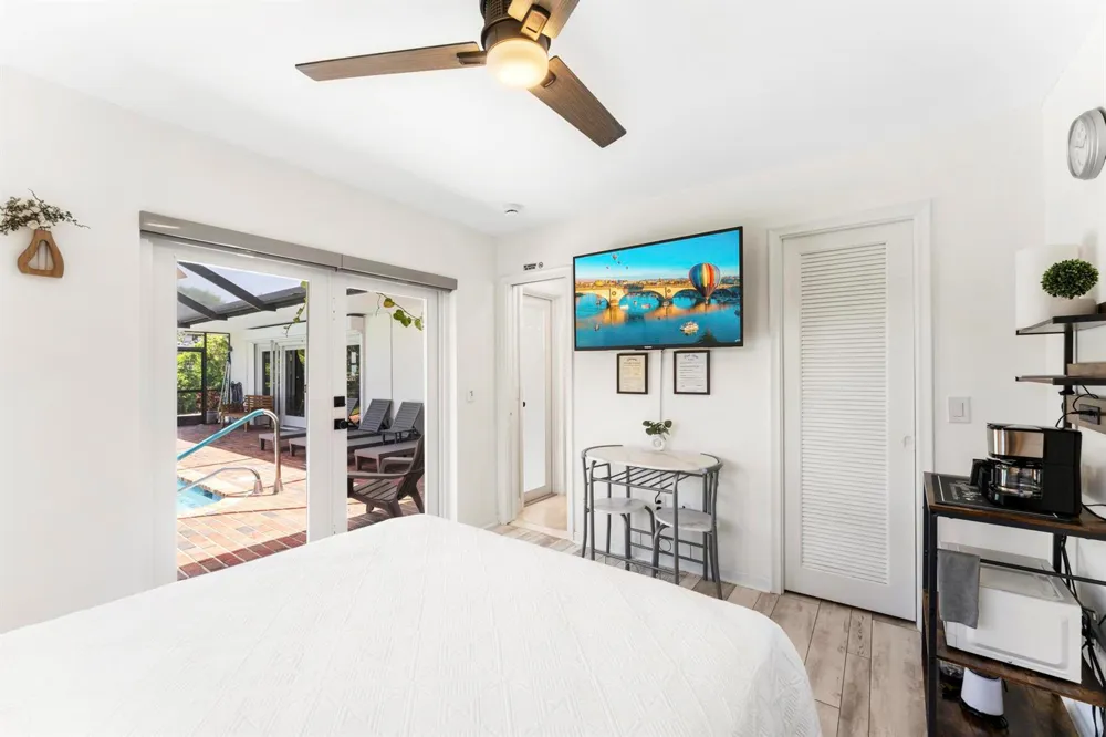 8416 Pine Tree Lane Lake Clarke Shores, FL 33406