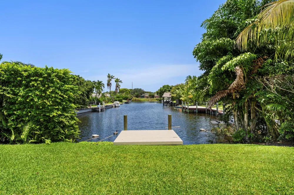 8416 Pine Tree Lane Lake Clarke Shores, FL 33406