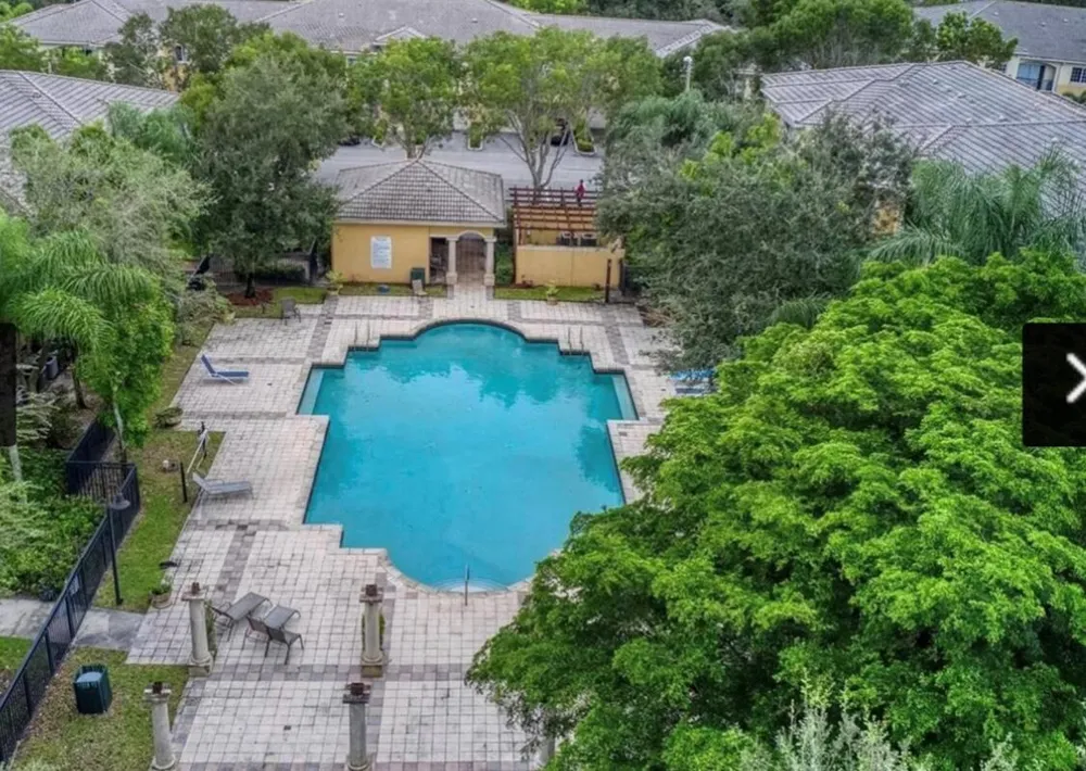 1200 Crestwood Court S #1206 Royal Palm Beach, FL 33411
