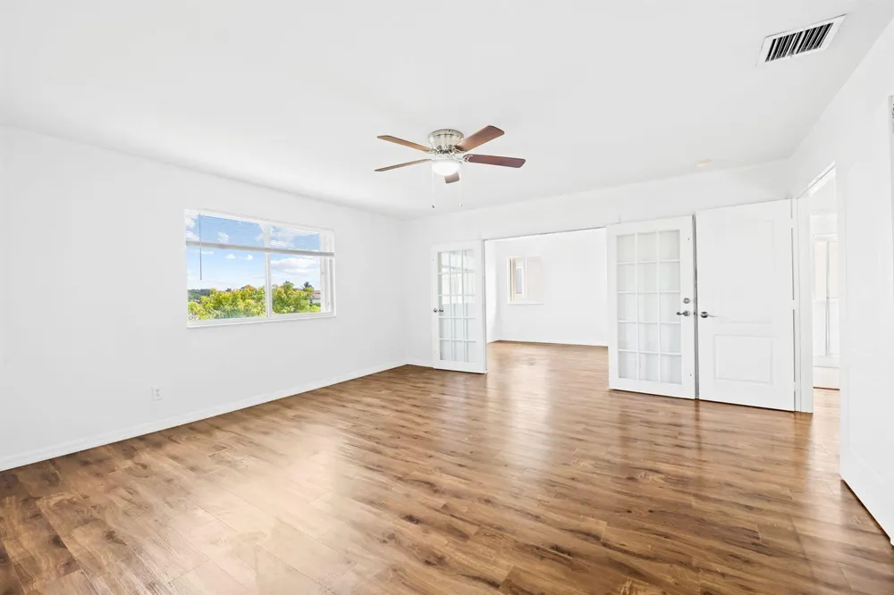 19389 SW 64th Street Pembroke Pines, FL 33332