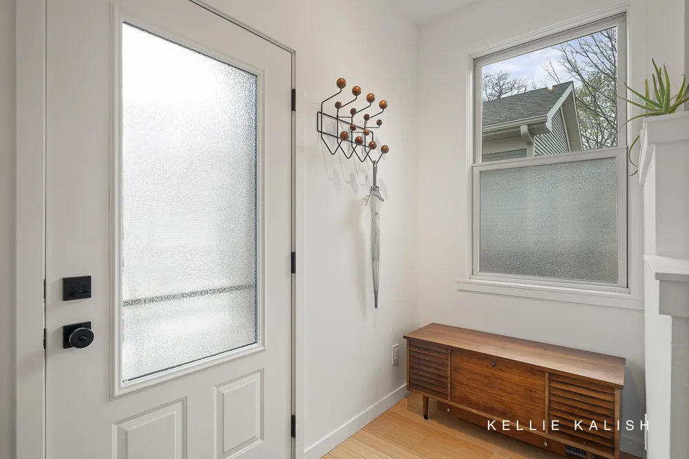 814 Livingston Avenue NE Grand Rapids, MI 49503