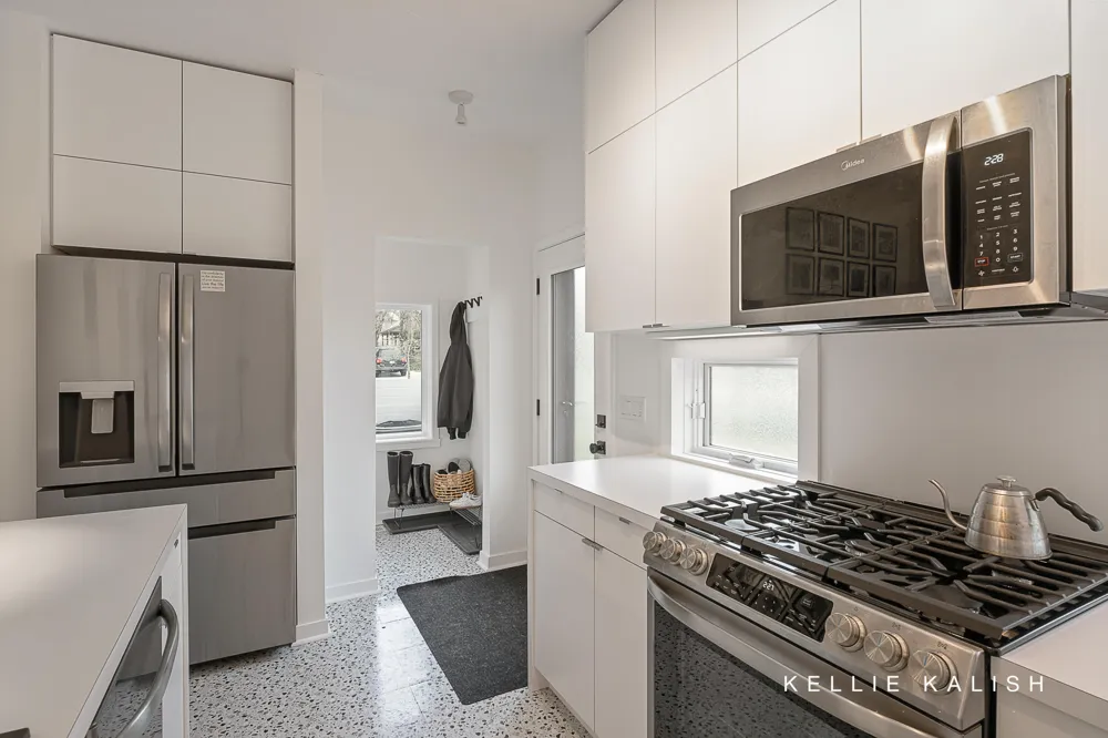814 Livingston Avenue NE Grand Rapids, MI 49503