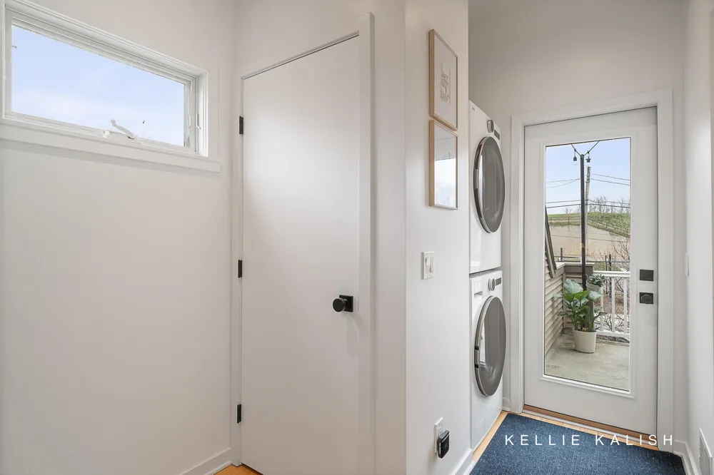 814 Livingston Avenue NE Grand Rapids, MI 49503